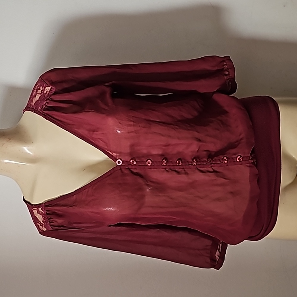 Size small blouses bundle - Picture 4 of 9